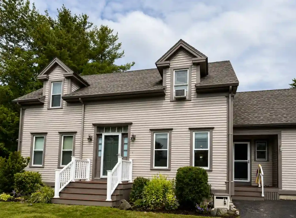 York County house painter - Putnam Coastal Painting Maine