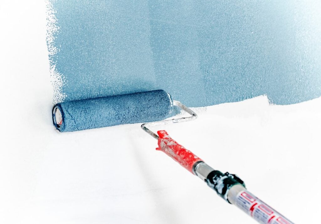 Interior painting services in Maine by Putnam Coastal Painting
